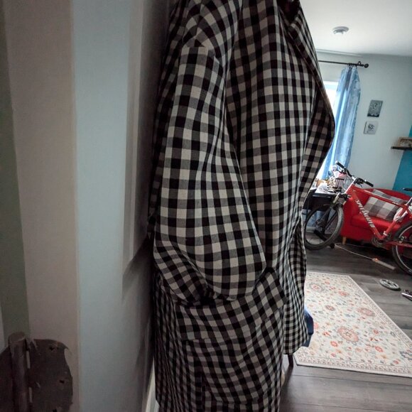 Black Tape coat - Picture 6 of 11